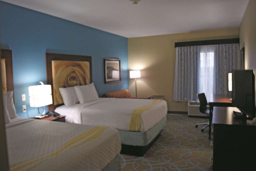 La Quinta By Wyndham Niagara Falls Habitación foto